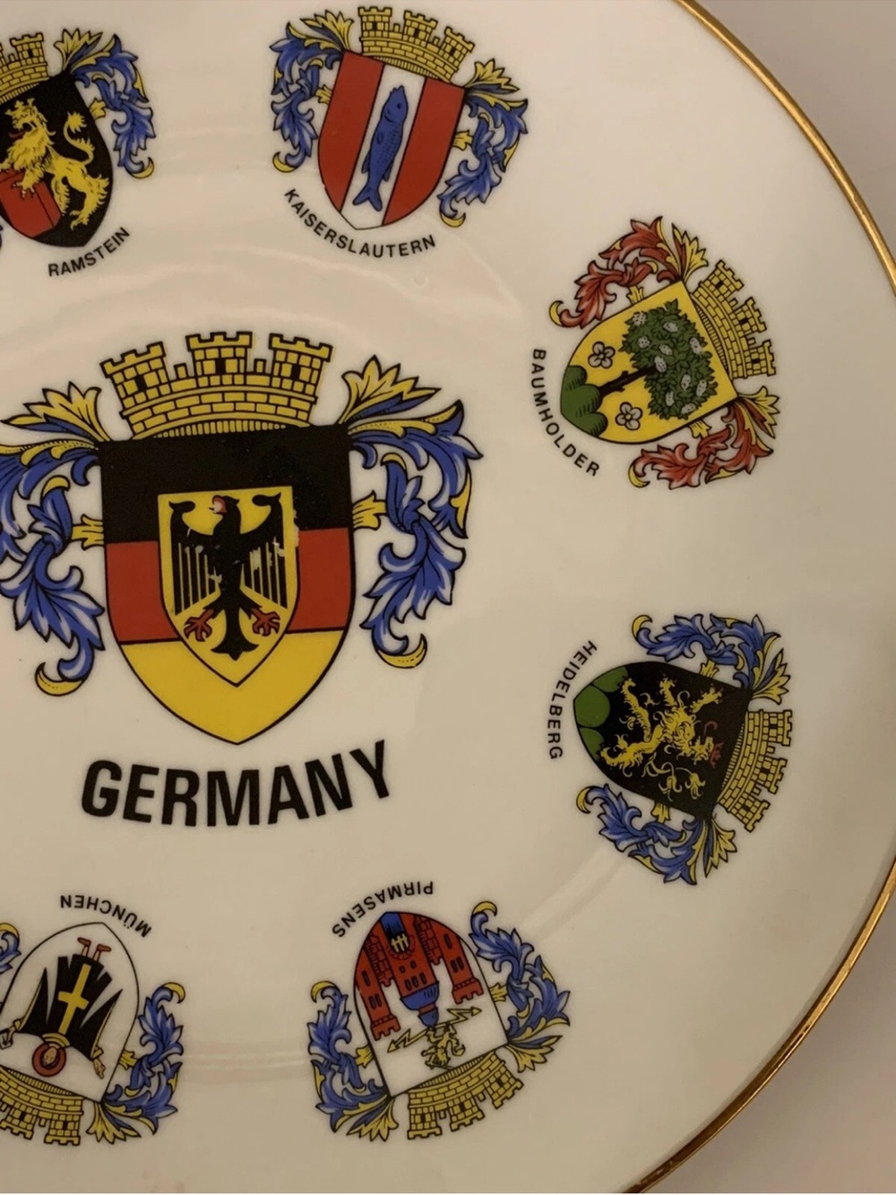 Vtg KRONESTER Bavaria West-Germany Coat Of Arms 11” Plate  gold rim